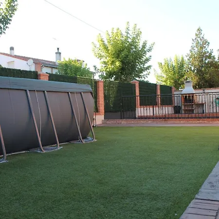 Aire De Pinares Holiday home Coca