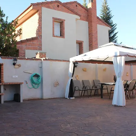 Holiday home Aire De Pinares